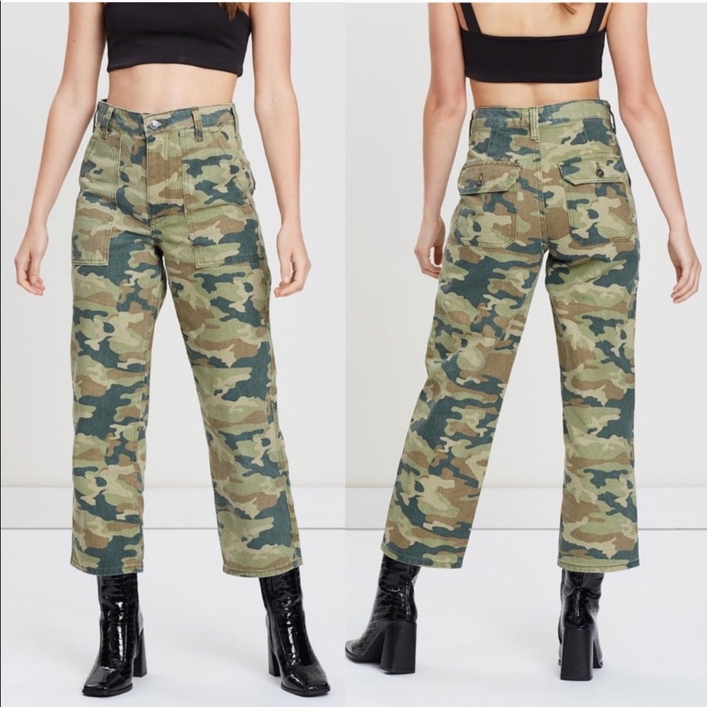 Free People Highrise Remy Camo Print Pant Size 25